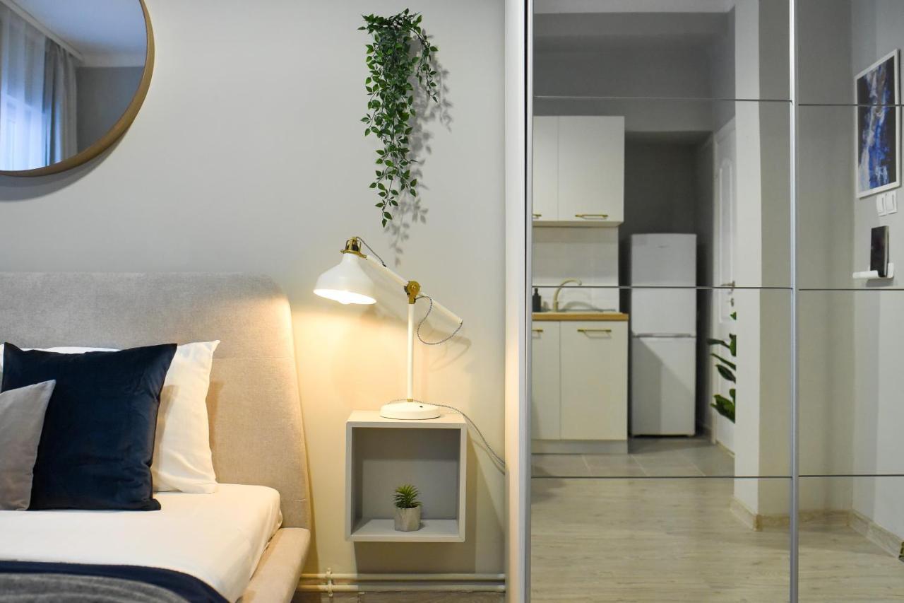 Apartmán Urban Adventure For Two Bukurešť Exteriér fotografie